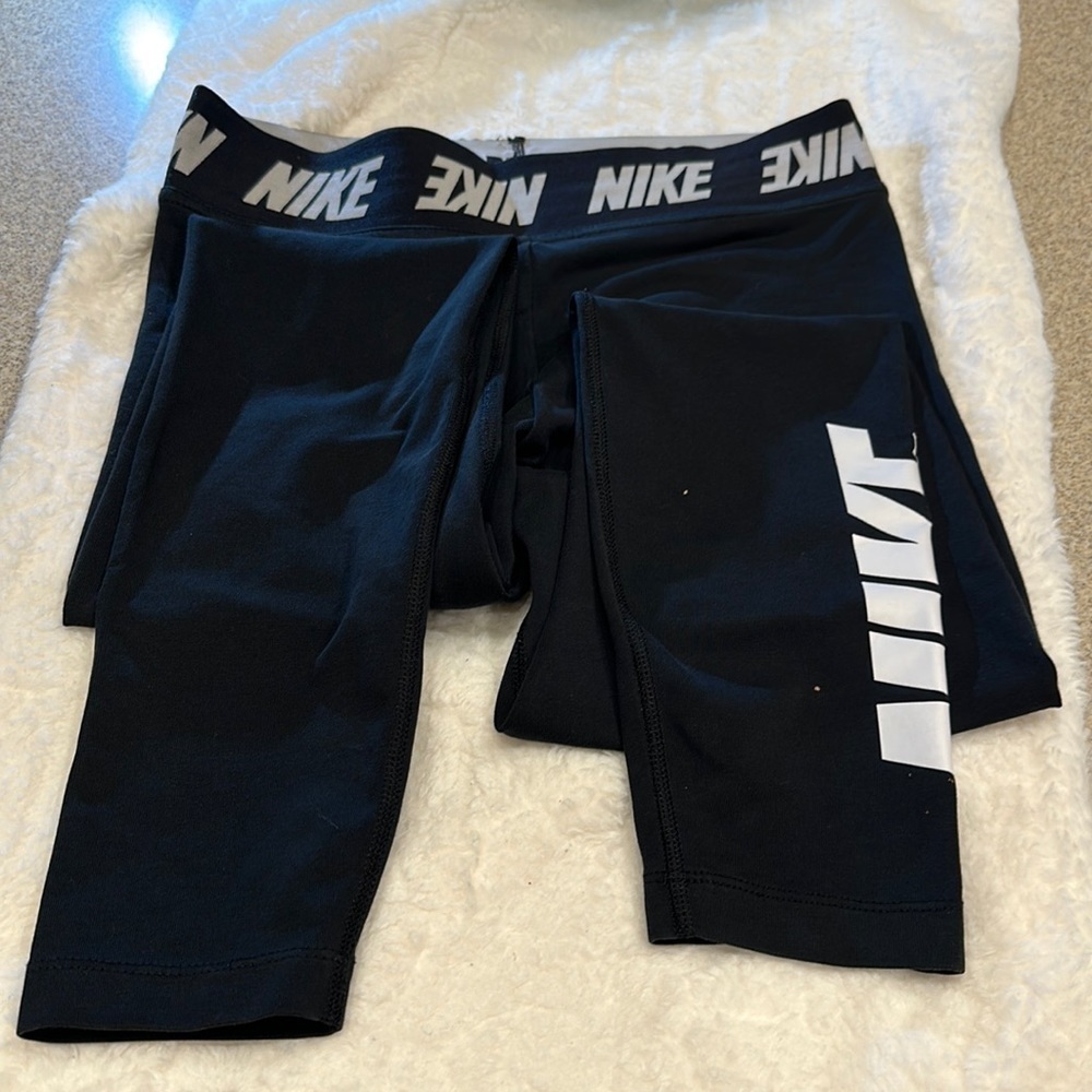 Nike leggings, black size medium